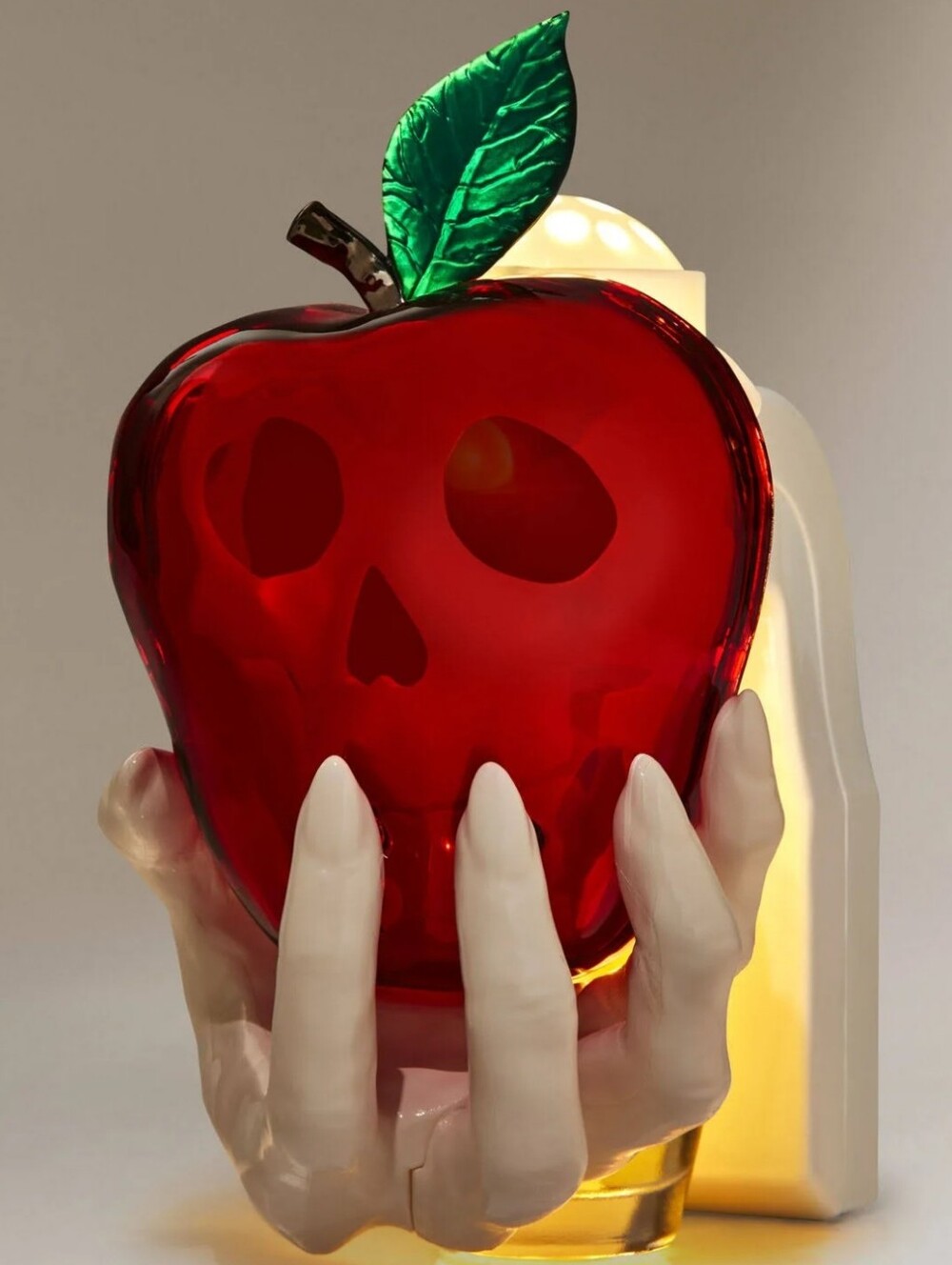 Bath & Body Works Halloween Poison Apple Wallflower Plug-In Holder – NWT
